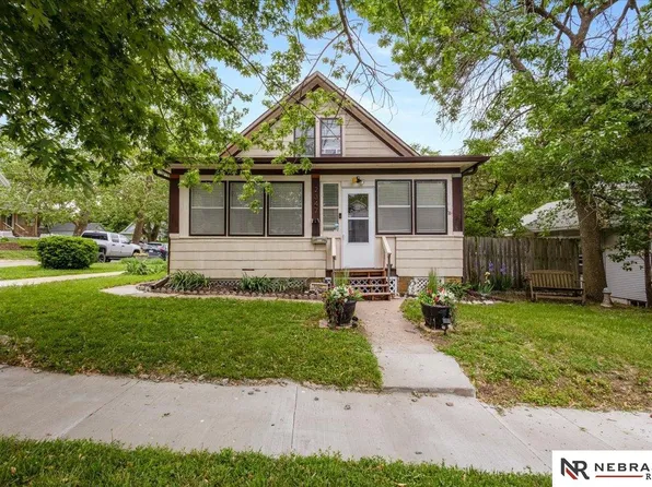 2347 N 63rd St, Omaha, NE 68104