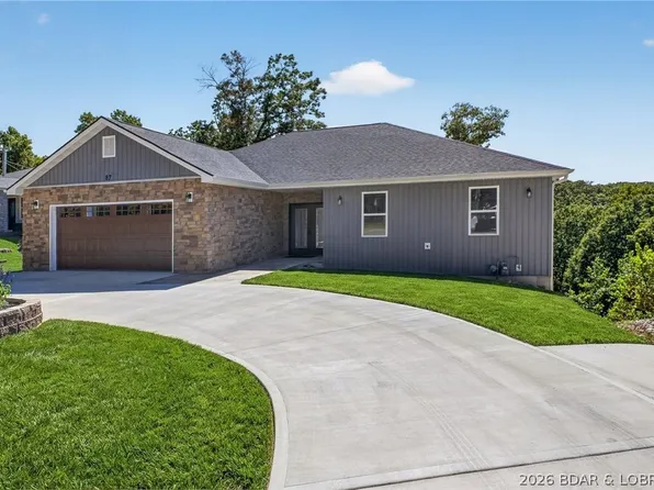 87 Spring Rd, Lake Ozark, MO 65049