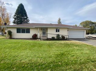 704 SE Tacoma Ave, Enterprise, OR 97828