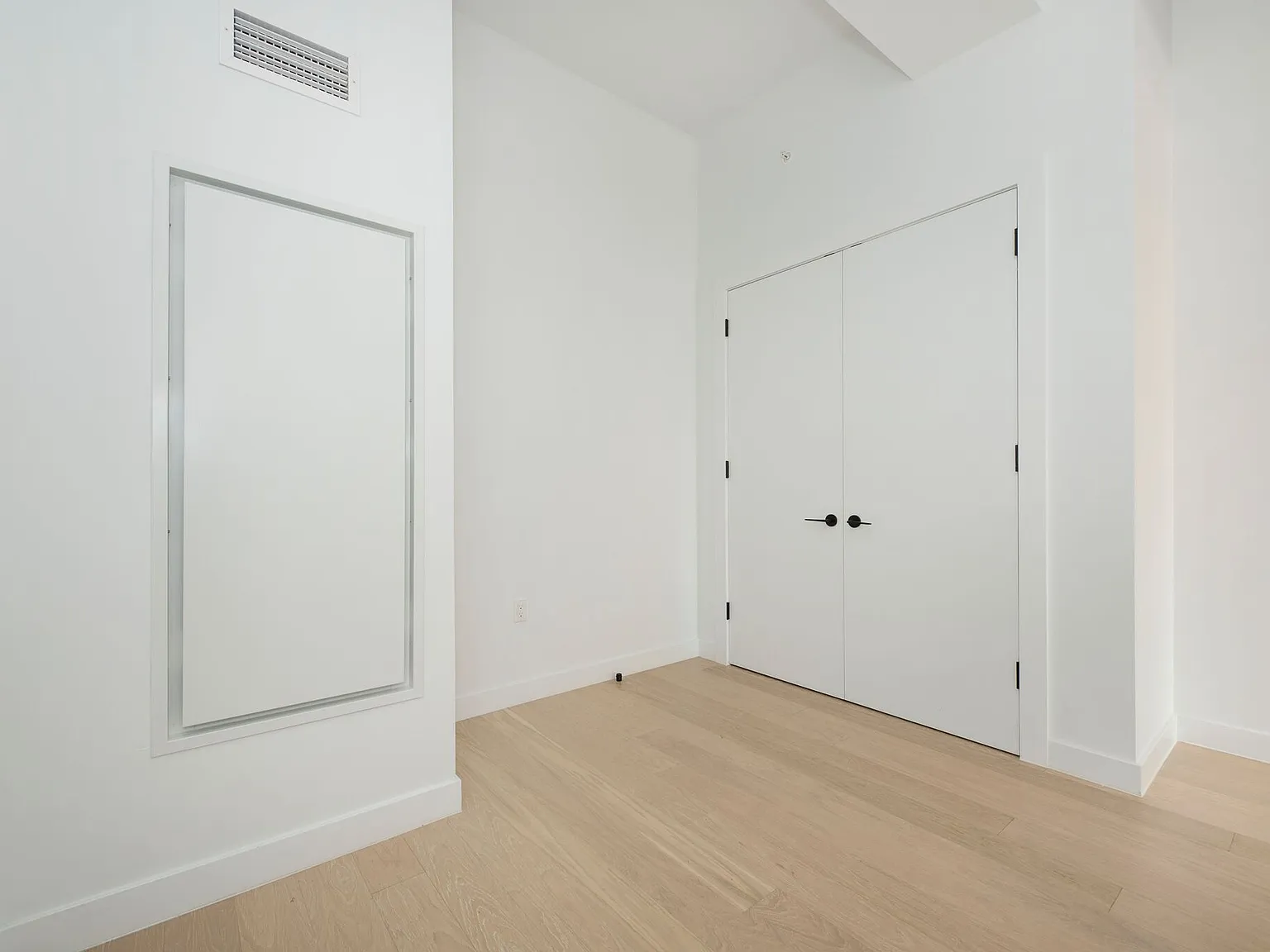 800 Union Street — Photo 4