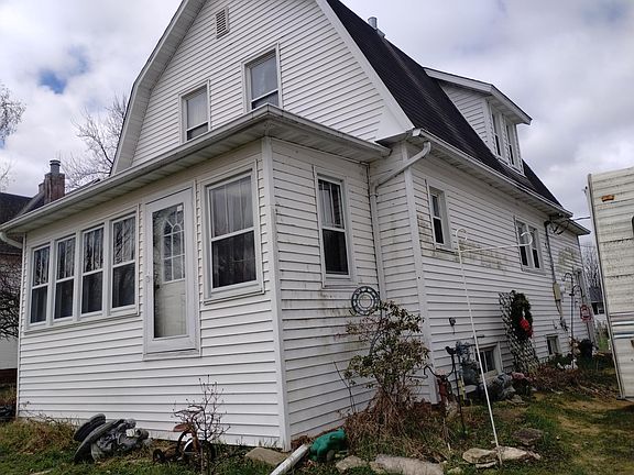 3rd image of 500 Highland St