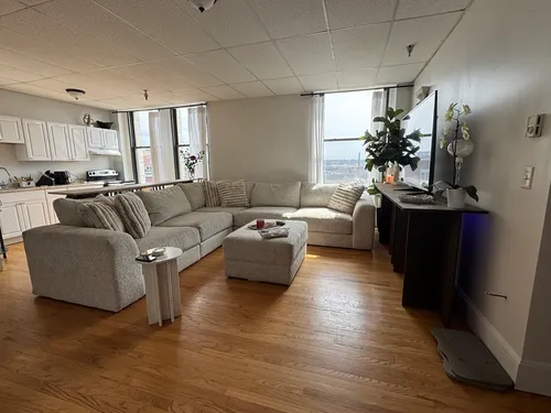 11 Lawrence St #606 Photo 1