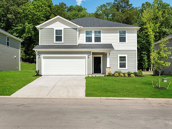 Welcome to the Brentwood floorplan at Holland Park.