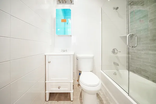 Rented by Compass | media 13