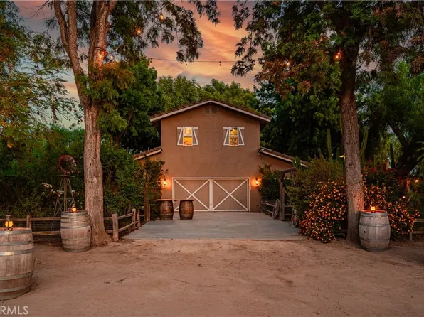 31625 Ano Crest Dr, Winchester, CA 92596