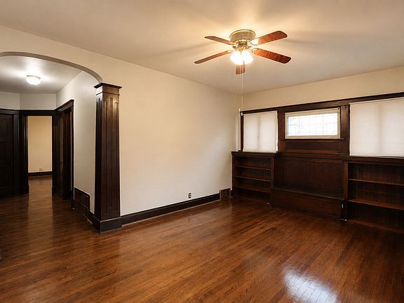 5th image of 416 W Jackson St