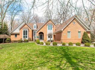 8552 Sherwood Dr #27, Grosse Ile, MI