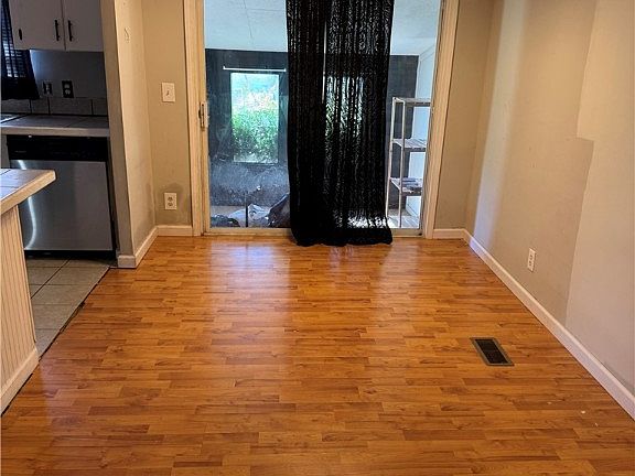 5th image of 1578 Lee Road 117