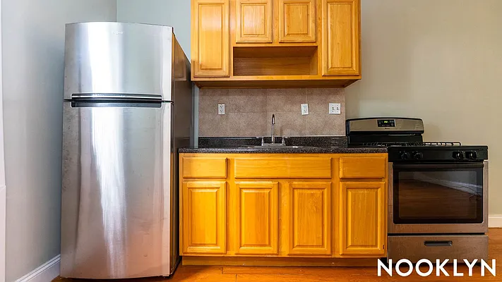 Rented by Nooklyn NYC LLC | media 3