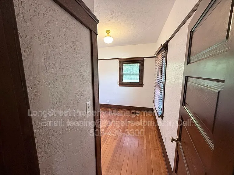 2320 State St — Photo 13
