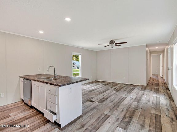 5th image of 7729 Narcissus Dr