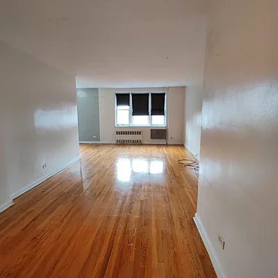 Rented by New York Residence | media 17