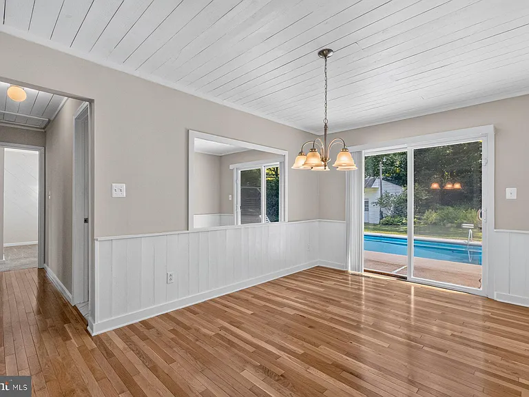 1527 Cold Bottom Rd — Photo 20