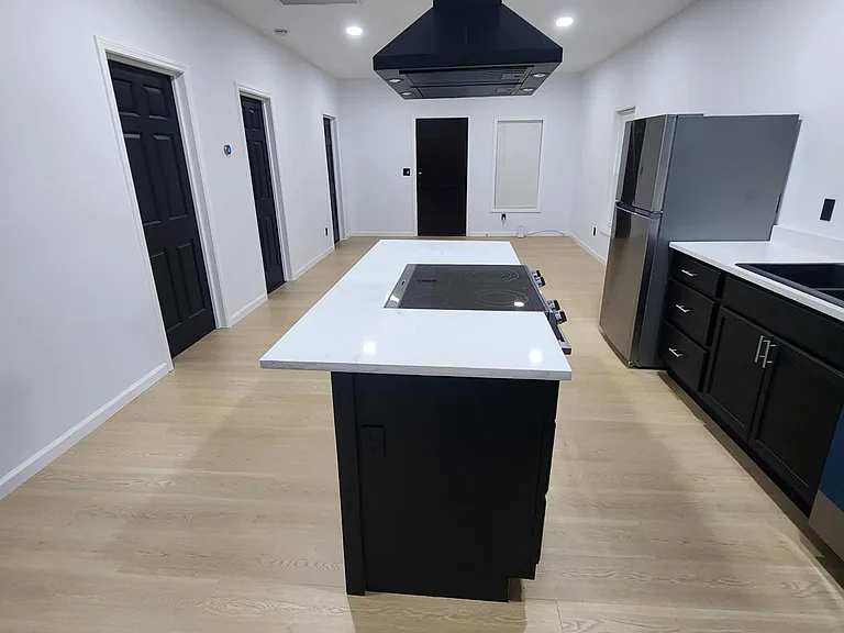 178 W Dr NW — Photo 3