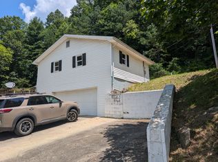 56 Sand Lick Rd, Mc Kee, KY 40447