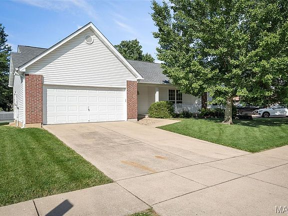 3rd image of 1710 Doris Walter Ln