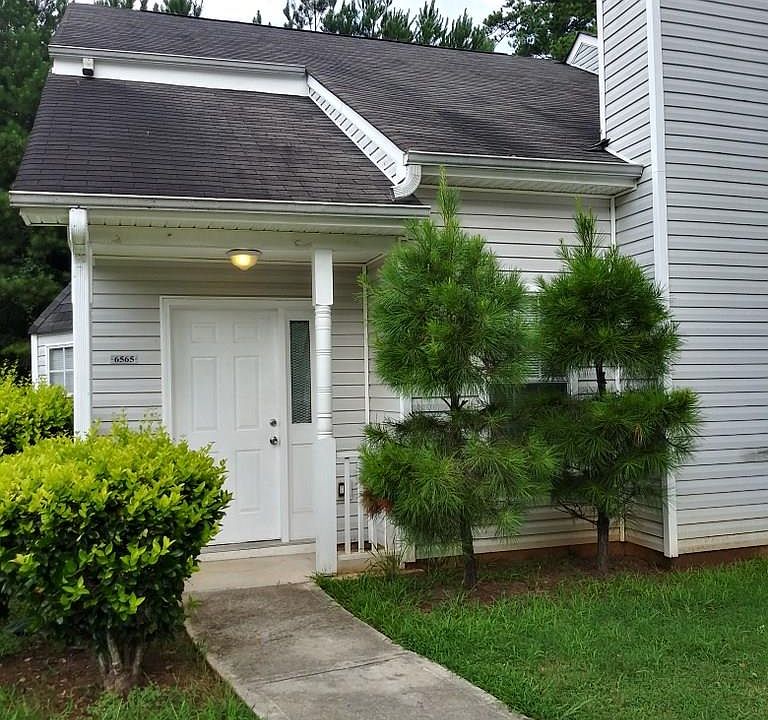 1st image of 6565 Wellington Chase Ct