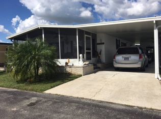 572 Plaza Del Sol, North Fort Myers, FL 33917
