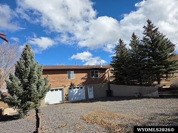 2nd image of 100 Deer Rd