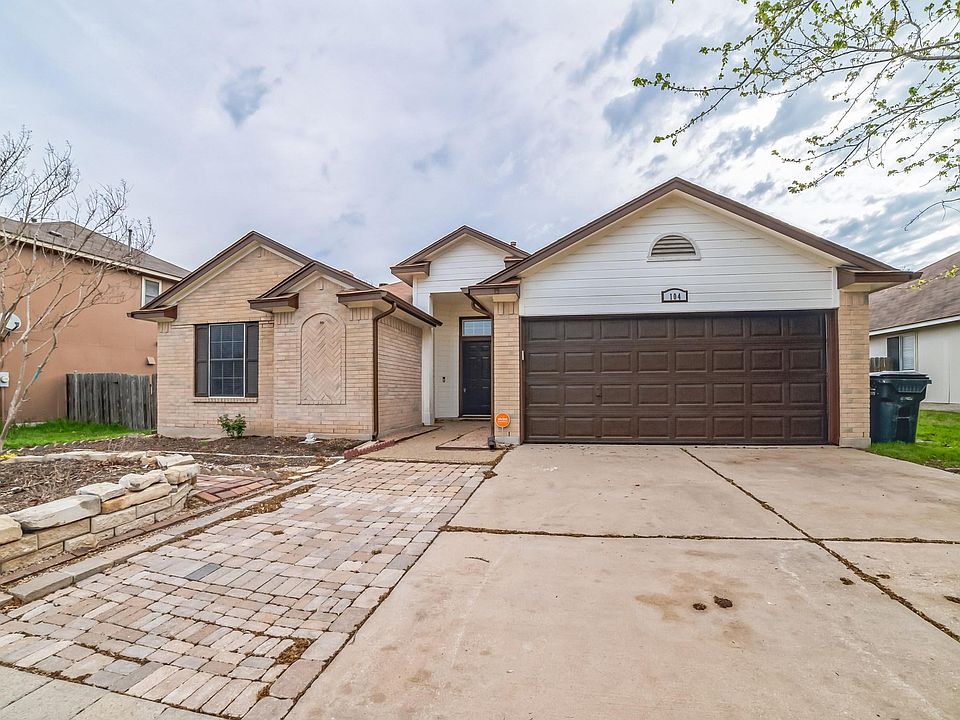 1st image of 104 Dogwood Dr