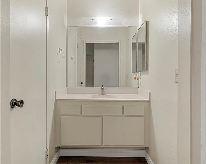 3424 Pueblo Ave #8 — Photo 12