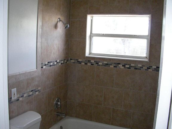 5th image of 5972 McKee Lake Dr N