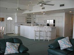 3rd image of 22104 Guadalupe Dr