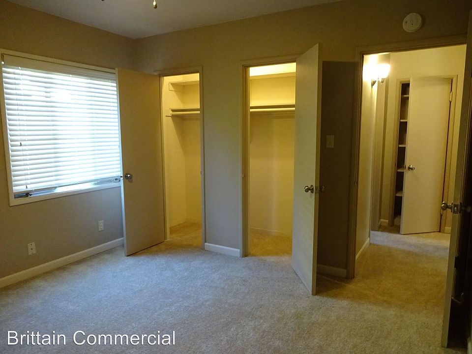 1st image of 1625 H St APT 04