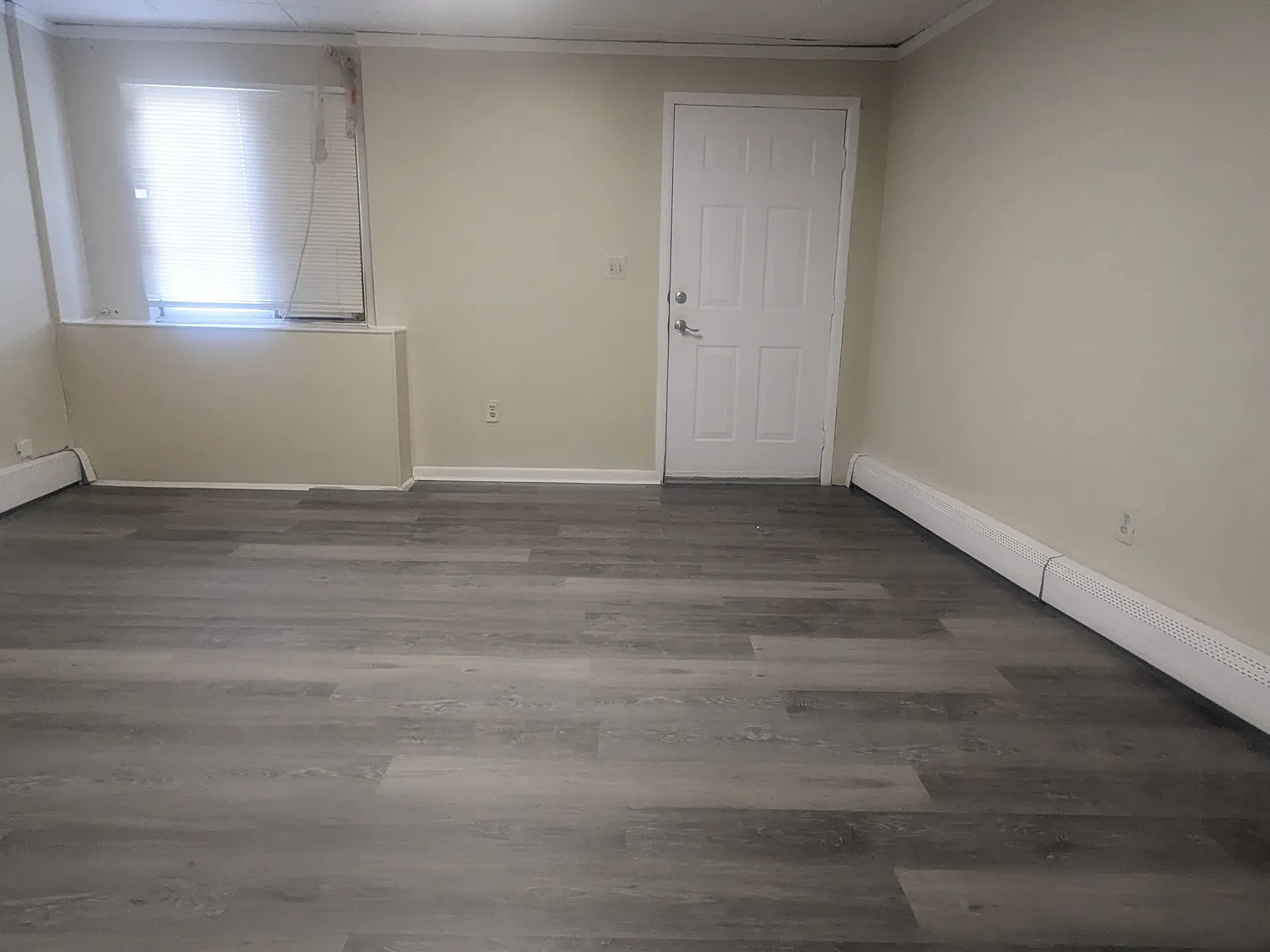 3 bed, 1550 sqft, $3,200 — Photo 4