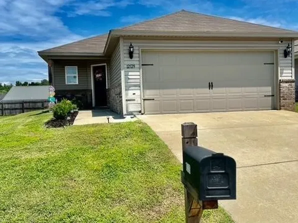 12529 Waterbury Run, Moundville, AL 35474