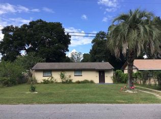 613 New York Dr, Pensacola, FL 32505