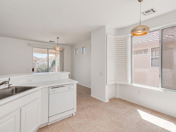 4th image of 7719 W Mission Canyon Pl