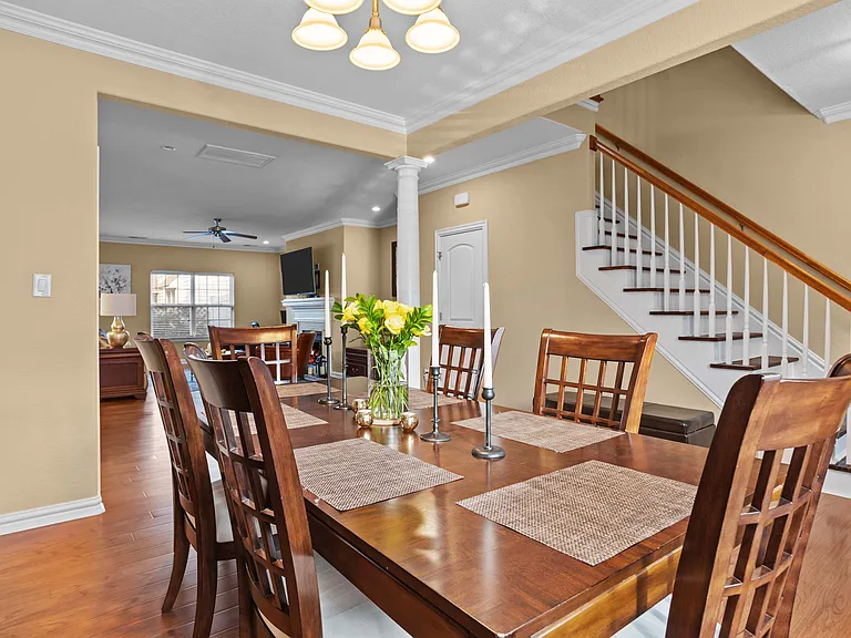 1025 Horton Pl — Photo 11