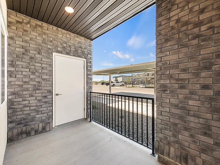 Kuna Commons — Photo 109