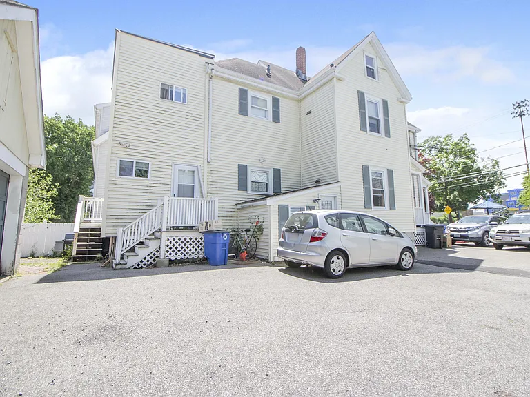 40 Portsmouth St #1 — Photo 7