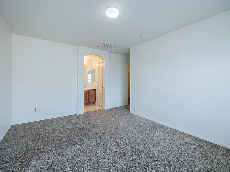 2032 N 78th Gln — Photo 13