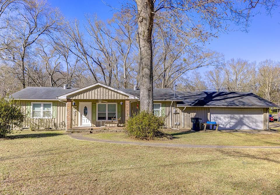 1st image of 130 Singing Hills Rd