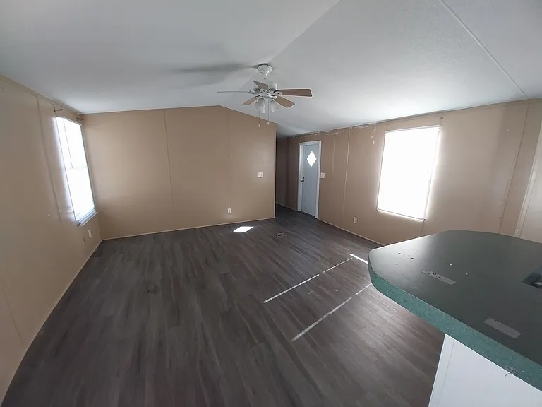 Sunset Ridge MHC — Photo 128