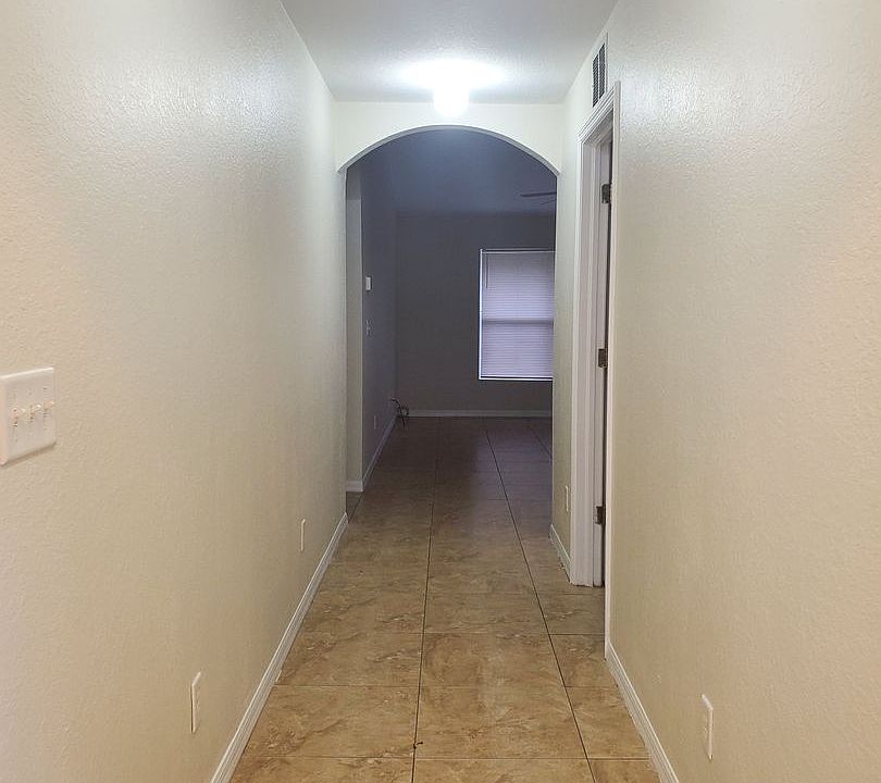 1st image of 307 Urbana St #0