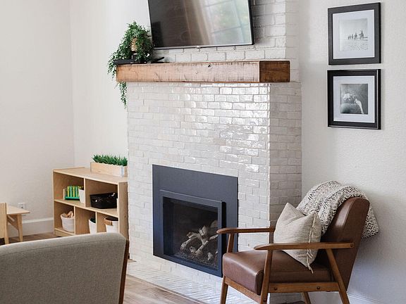 2nd image of 24133 Avenue 324