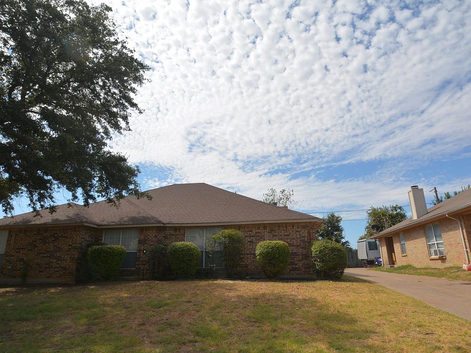 1st image of 4316 Kelly Hill Dr