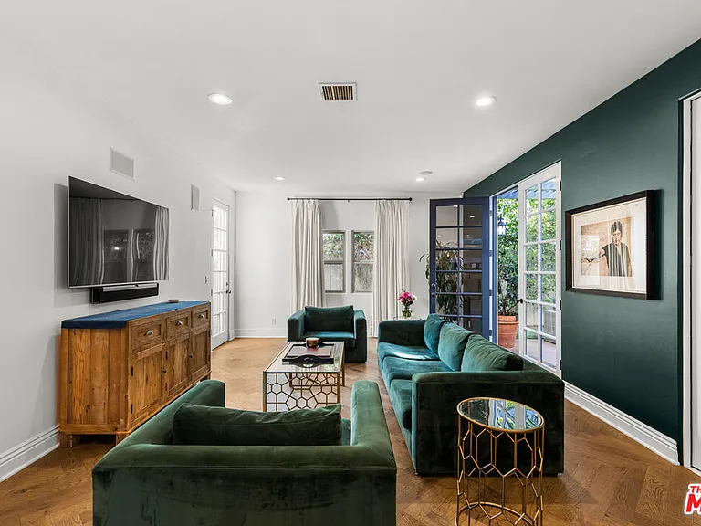 725 Oxford Ave — Photo 23