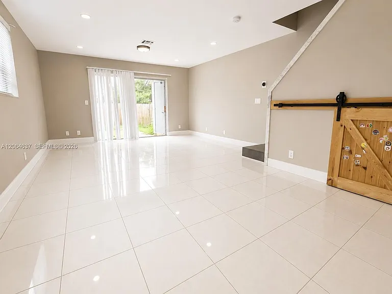 8201 Fairway Rd #8201 — Photo 4