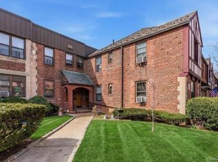 2127 77th St #2, Flushing, NY 11370