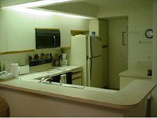 4th image of 1159 Country Club Dr