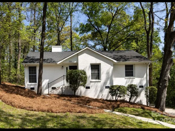 725 Rome Ct, Charlotte, NC 28209