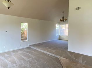 9513 Foulks Ranch Dr, Elk Grove, CA 95758