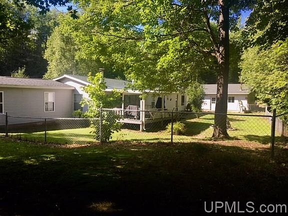 2nd image of 520 Old County Road 553