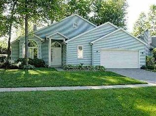 8737 Tanglewood Rd, Temperance, MI 48182