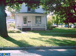 1605 S 12th St, Lincoln, NE 68502